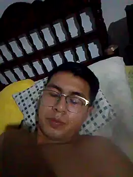 Snapshot of RODRI_POLLADURA chatting on 10-27-25, 02:37 RODRI POLLADURA online show from 10-27-25, 02:37