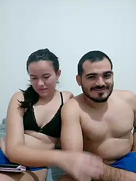 Snapshot of camillebr chatting on 01-14-25, 08:48 camillebr online show from 01-14-25, 08:48