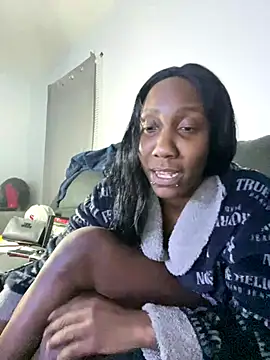 Yoshibaby2670 online show from 11-30-25, 07:45