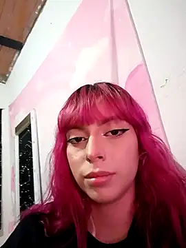 Snapshot of nepthunie chatting on 02-19-25, 12:14 nepthunie online show from 02-19-25, 12:14