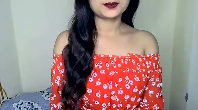 Snapshot of SIYA_MAVI chatting on 02-13-25, 06:30 SIYA MAVI online show from 02-13-25, 06:30