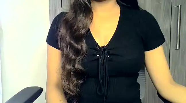 Snapshot of SIYA_MAVI chatting on 03-04-25, 07:41 SIYA MAVI online show from 03-04-25, 07:41