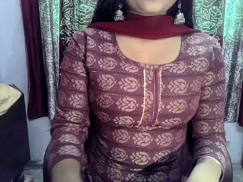 SIYA MAVI online show from 12-02-25, 04:07