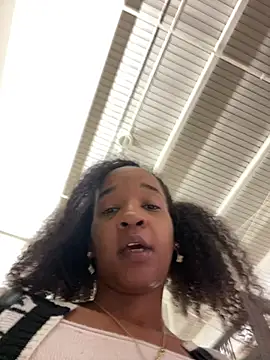 lunalustycumslut online show from 02-24-25, 01:13