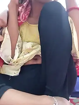 Snapshot of 124pakhi chatting on 02-14-25, 03:26 124pakhi online show from 02-14-25, 03:26