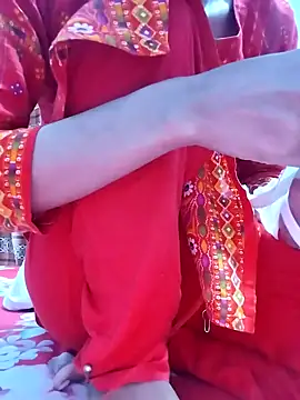 Snapshot of 124pakhi chatting on 02-28-25, 04:31 124pakhi online show from 02-28-25, 04:31