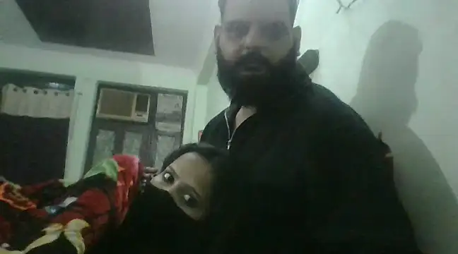 Snapshot of noughtydelhi chatting on 01-22-25, 04:23 noughtydelhi online show from 01-22-25, 04:23