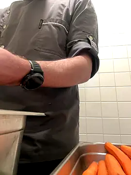 Pierre22000 online show from 10-24-25, 05:04