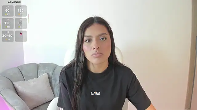 NiiaEvanss online show from 02-17-25, 01:21