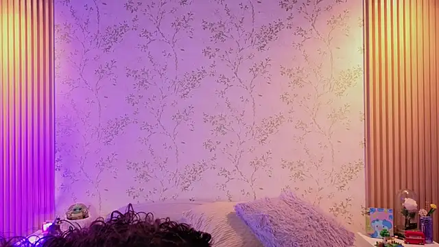 Charlotte  Miller online show from 04-23-26, 11:42