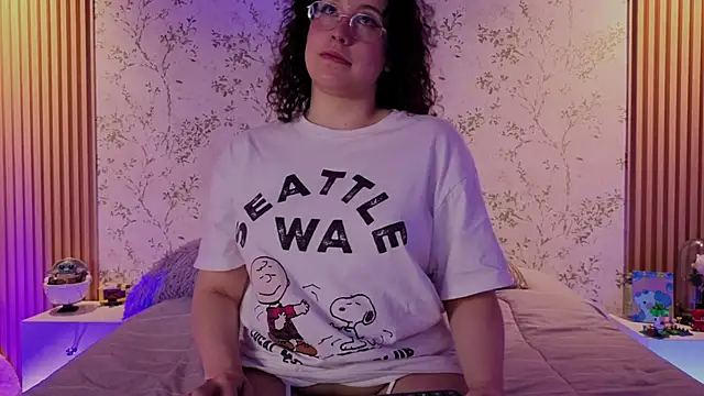 Charlotte  Miller online show from 04-25-26, 01:41