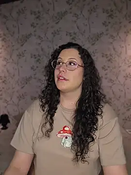 Snapshot of Charlotte__Miller chatting on 06-19-26, 09:51 Charlotte Miller online show from 06-19-26, 09:51