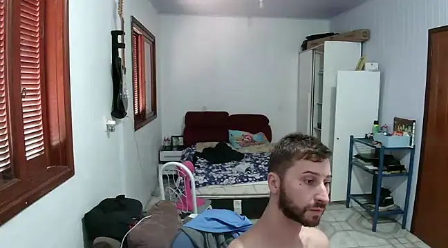 Snapshot of Messi_Job chatting on 01-19-25, 07:47 Messi Job online show from 01-19-25, 07:47