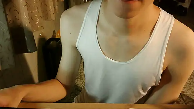 Snapshot of KYU890428 chatting on 09-27-25, 07:41 KYU890428 online show from 09-27-25, 07:41