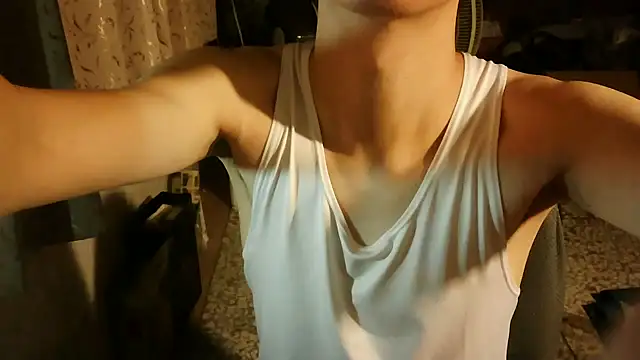 Snapshot of KYU890428 chatting on 11-30-25, 04:00 KYU890428 online show from 11-30-25, 04:00