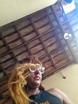 AliceRuivinha2 online show from 03-08-25, 10:00