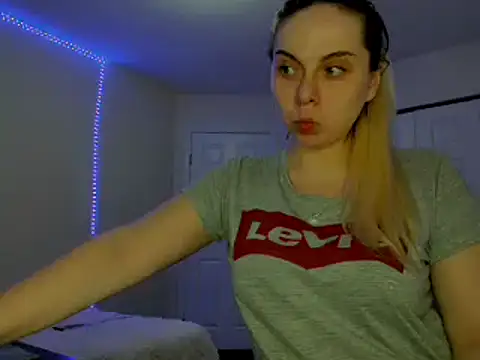 HappyIva online show from 02-27-25, 09:54