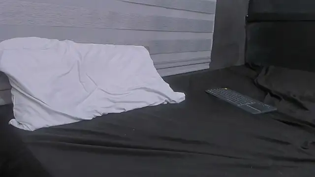 adam piarse01 online show from 03-14-25, 06:21