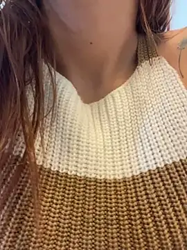 Snapshot of Samantha_bigboobs chatting on 02-21-25, 08:05 Samantha bigboobs online show from 02-21-25, 08:05