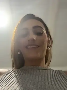 Snapshot of Samantha_bigboobs chatting on 03-08-25, 12:44 Samantha bigboobs online show from 03-08-25, 12:44