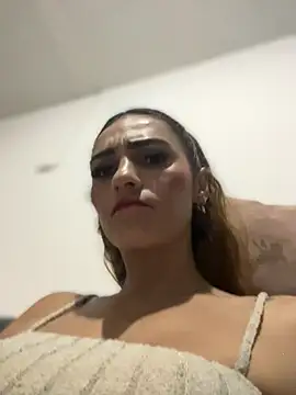 Snapshot of Samantha_bigboobs chatting on 03-13-25, 11:49 Samantha bigboobs online show from 03-13-25, 11:49