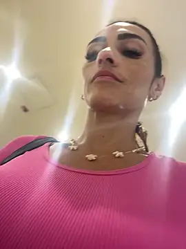 Snapshot of Samantha_bigboobs chatting on 09-16-25, 05:47 Samantha bigboobs online show from 09-16-25, 05:47