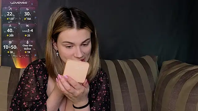 Snapshot of Eternal_Flame chatting on 01-27-25, 09:33 Eternal Flame online show from 01-27-25, 09:33