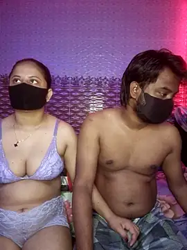 Snapshot of Hot_Nila chatting on 06-02-26, 02:46 Hot Nila online show from 06-02-26, 02:46
