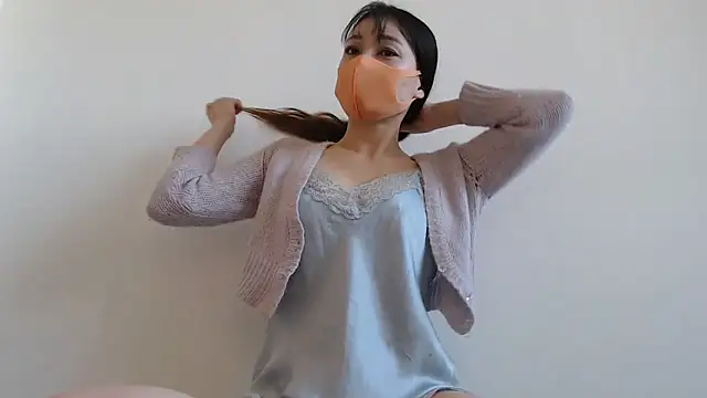 Snapshot of Mary-JP chatting on 02-06-25, 03:27 Mary-JP online show from 02-06-25, 03:27