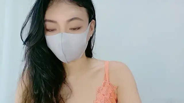 Snapshot of Mary-JP chatting on 10-21-25, 03:18 Mary-JP online show from 10-21-25, 03:18