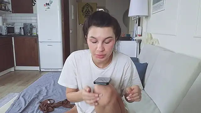 KristineEsme online show from 02-13-26, 05:03