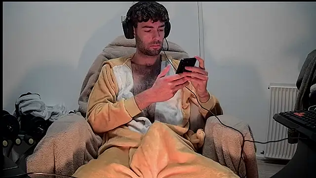 onesieboyx online show from 01-10-25, 12:26