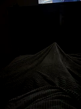 Snapshot of Stripchat2008 chatting on 11-20-25, 09:31 Stripchat2008 online show from 11-20-25, 09:31