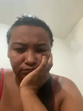Snapshot of Mariaapimentinha chatting on 05-18-26, 12:55 Mariaapimentinha online show from 05-18-26, 12:55