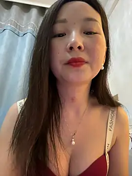 Snapshot of SSSniang- chatting on 02-14-25, 12:36 SSSniang- online show from 02-14-25, 12:36