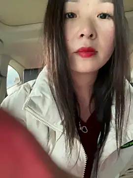 Snapshot of SSSniang- chatting on 02-19-25, 07:39 SSSniang- online show from 02-19-25, 07:39