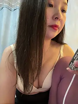 Snapshot of SSSniang- chatting on 02-20-25, 12:15 SSSniang- online show from 02-20-25, 12:15