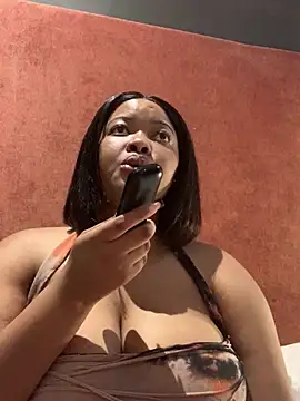 Snapshot of sexytinashe21 chatting on 03-07-25, 08:44 sexytinashe21 online show from 03-07-25, 08:44