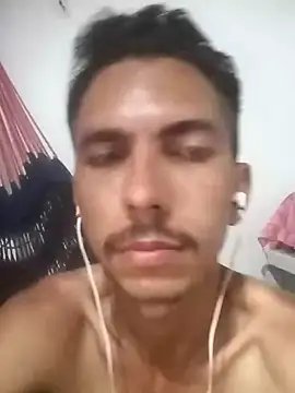 MagrinhoSaradoo online show from 02-09-25, 04:04