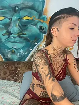 Snapshot of Izy_cute_ chatting on 02-02-25, 05:04 Izy cute online show from 02-02-25, 05:04