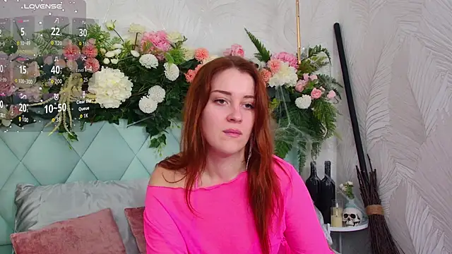 EllieGarson online show from 10-27-25, 05:28