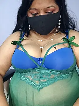 Snapshot of BigAssSarah chatting on 03-19-26, 07:40 BigAssSarah online show from 03-19-26, 07:40