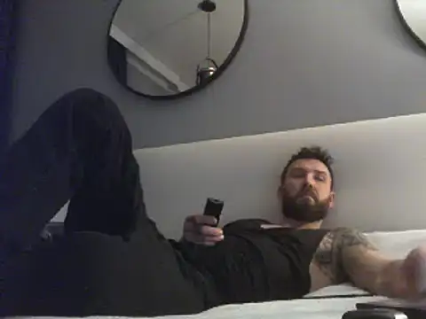 Snapshot of realdilf chatting on 01-19-25, 08:51 realdilf online show from 01-19-25, 08:51