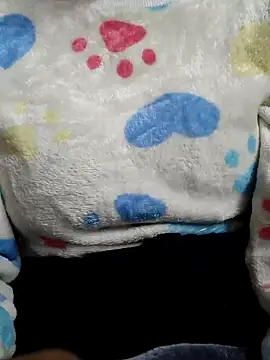 Snapshot of Barbie_183 chatting on 01-19-25, 05:37 Barbie 183 online show from 01-19-25, 05:37