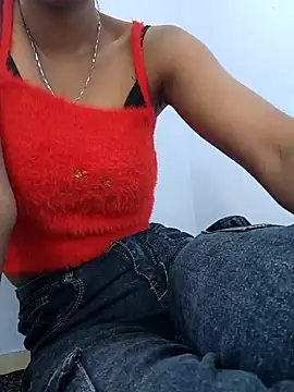 Snapshot of Barbie_183 chatting on 02-21-25, 05:35 Barbie 183 online show from 02-21-25, 05:35