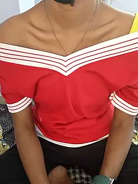 Snapshot of Barbie_183 chatting on 03-01-25, 09:40 Barbie 183 online show from 03-01-25, 09:40