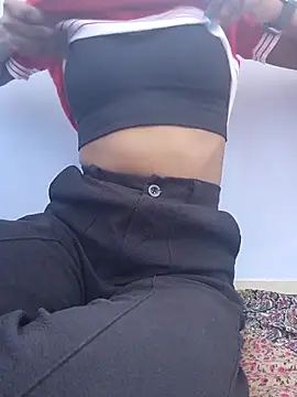 Snapshot of Barbie_183 chatting on 03-04-25, 04:38 Barbie 183 online show from 03-04-25, 04:38