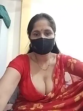 Snapshot of priyancyfun chatting on 05-15-26, 04:19 priyancyfun online show from 05-15-26, 04:19
