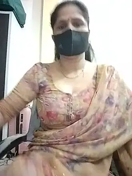 Snapshot of priyancyfun chatting on 06-12-26, 01:48 priyancyfun online show from 06-12-26, 01:48