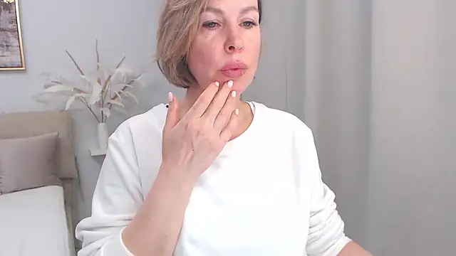 AnnyUBright online show from 01-09-25, 01:13